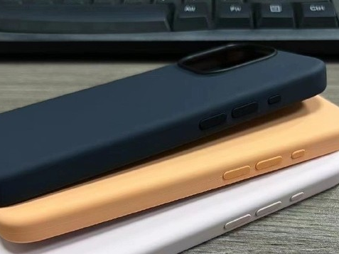 龙南苹果14维修站分享iPhone14手机壳能直接给iPhone15用吗?